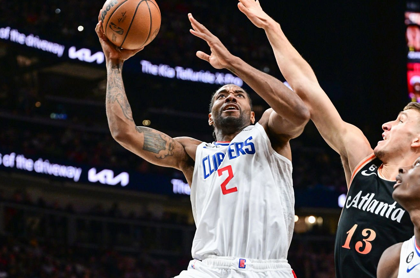 转会期多伦多猛龙迎来里程碑——NBA常规赛节点到来，压力陡增，赛程密集仍需轮换